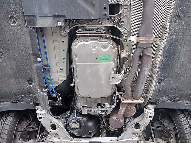 BMW 1シリーズ(E87)トルコン太郎でATF圧送交換+エアコンガスクリーニング