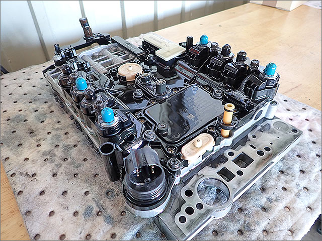 メルセデスベンツ Sクラス S63 AMG MOSELトルコン太郎でATF圧送交換とバルブボディ脱着清掃