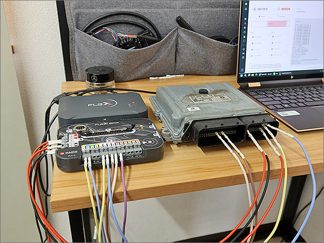 FLEX FLEXBOX ECU EDC17CP10 BENCHモード接続 外部コネクタから作業