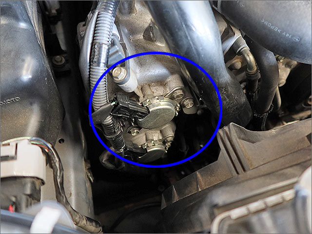 OCV設置箇所を青丸で囲んだ状態