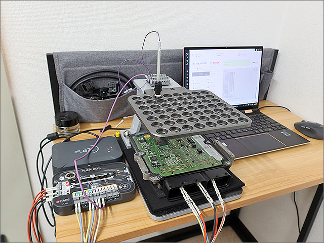 三菱ふそうキャンター 4P10｜チェックランプ再発を繰り返すNOxエラーにECU書き換えで対応【DTC 3361-18／520558-31】大阪よりECU郵送
