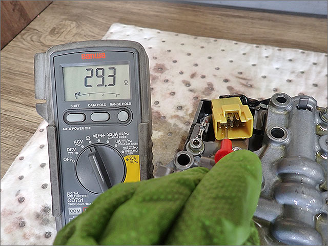 アウトバック BS9 AWDソレノイド 抵抗値29.3Ω 異常値