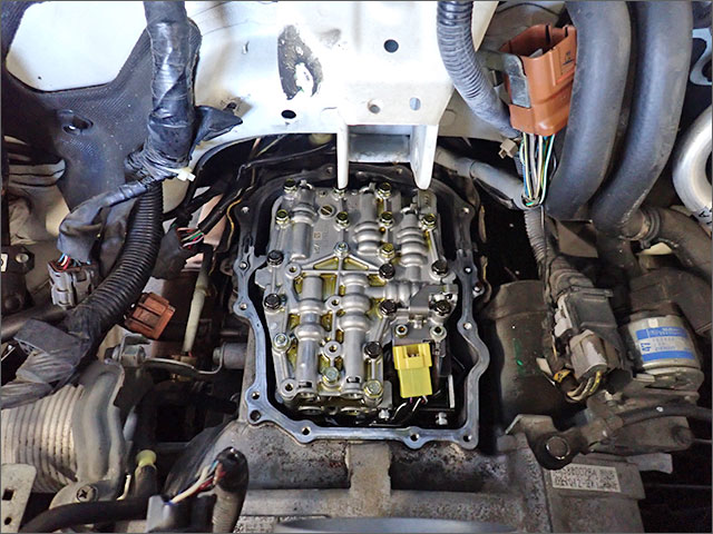 フォレスター SJ5 CVT バルブボディ