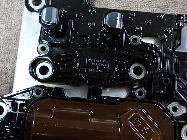 センサーのカバーを取り付け