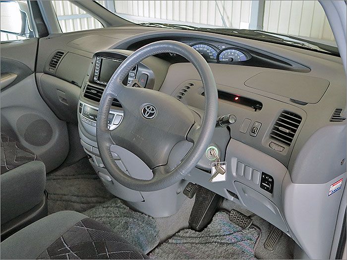 車内はクリーニング済みです、キレイに仕上がってます。