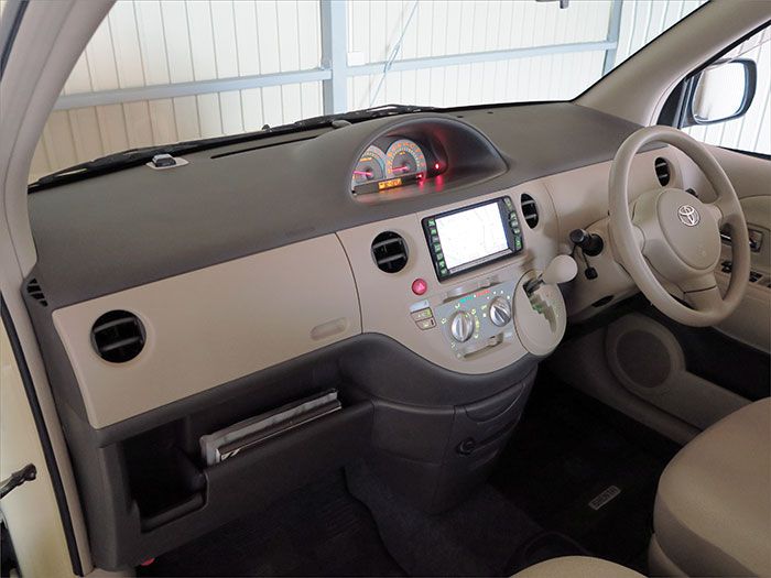 車内はクリーニング済みです、キレイに仕上がってます。