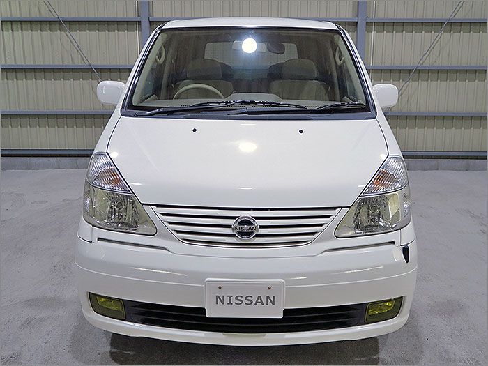 車両状態良好のセレナです。