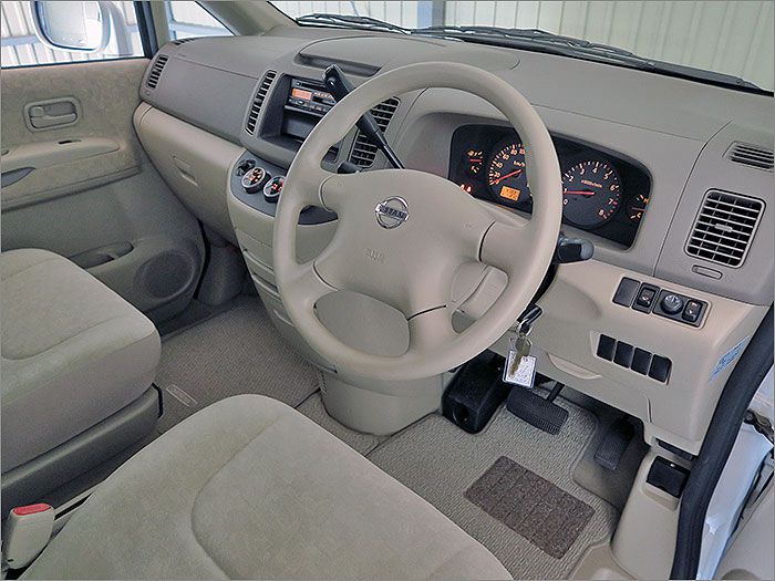 車内はクリーニング済みです、キレイに仕上がってます。