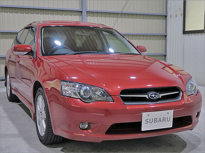 販売しているお車は自動車整備士の私が自ら厳選して仕入れたものですので安心してご購入下さい。。