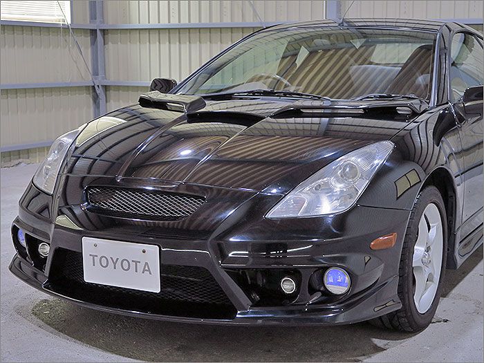 遠方のお客様にも安心していただけるように、程度の良いお車を自動車整備士が厳選仕入れを行い販売しています。