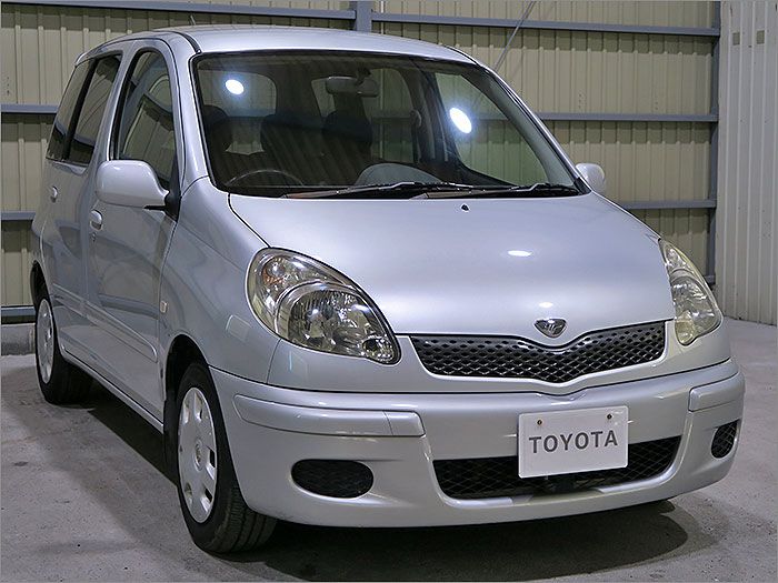 販売しているお車は自動車整備士の私が自ら厳選して仕入れたものですので安心してご購入下さい。。