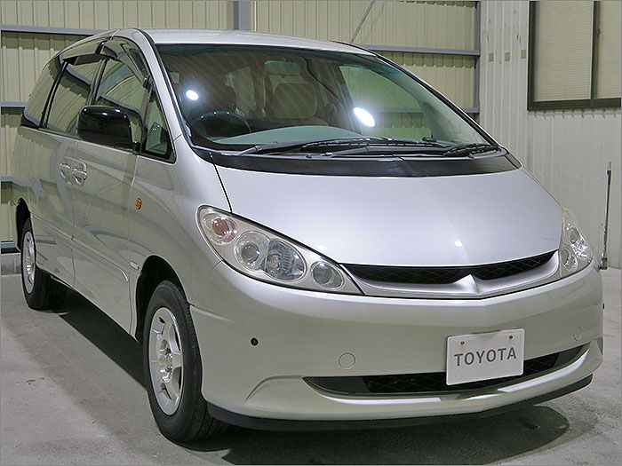 販売しているお車は自動車整備士の私が自ら厳選して仕入れたものですので安心してご購入下さい。。