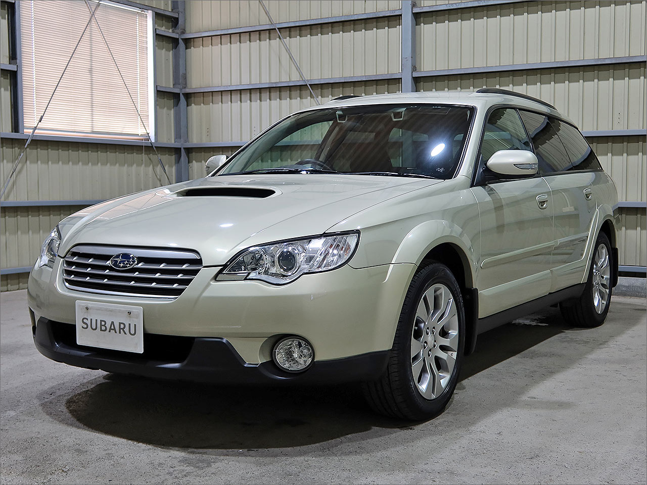 スバル　アウトバック　2.5XT　アイサイト　No.43